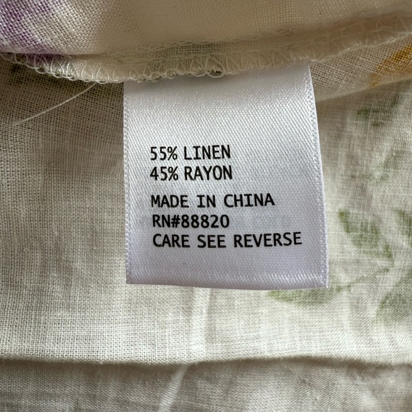 Laura Ashley Floral Buttoned Crop Tank Top SZ.M - Picture 4 of 6